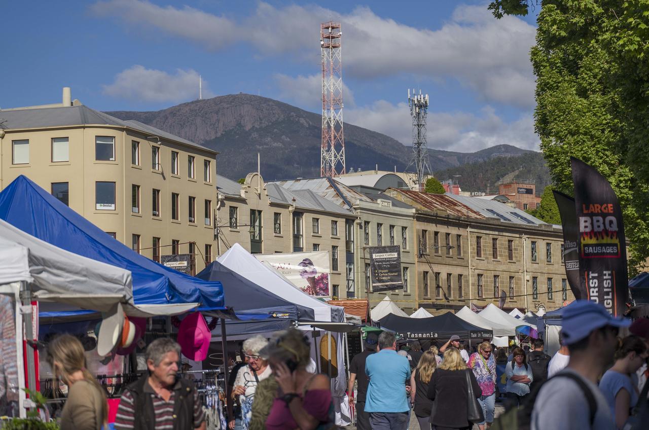 Yha Hobart Central Exteriör bild